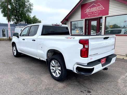 Used 2021 Chevrolet Silverado 1500 Custom image 7