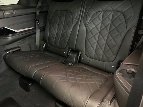 New 2026 BMW X7 xDrive40i w/ M Sport Package image 28