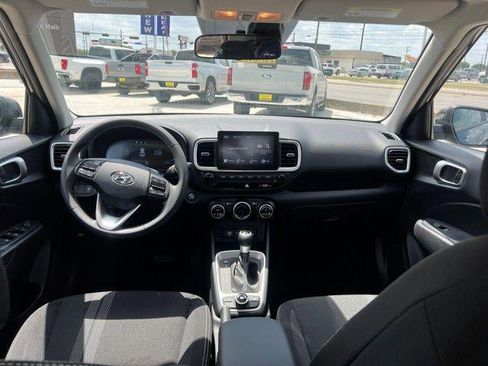 New 2026 Hyundai Venue SEL FWD image 54
