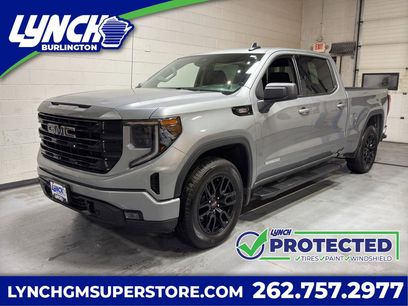 Used 2025 GMC Sierra 1500 Elevation w/ LPO, Elevation Black Package