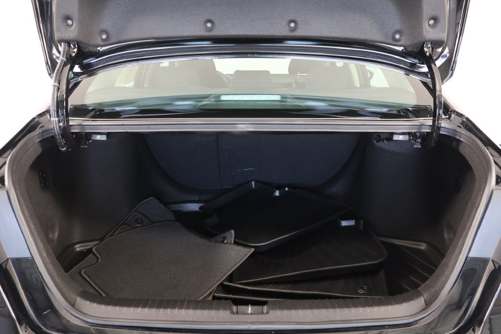 Used 2023 Honda Accord EX image 7