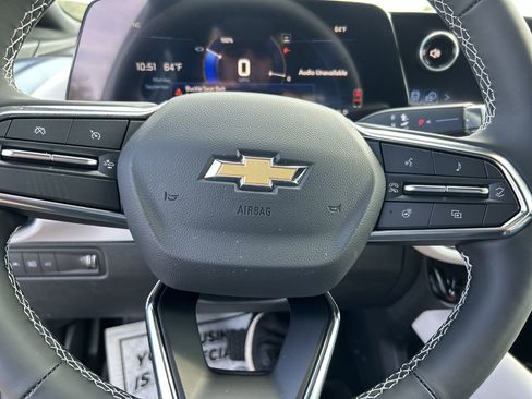 New 2025 Chevrolet Equinox EV LT image 26