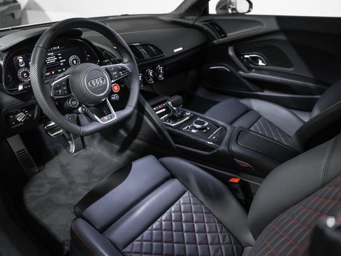 Used 2023 Audi R8 V10 performance image 25