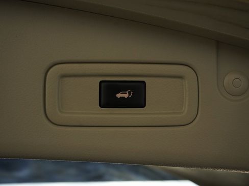 Used 2014 Nissan Murano LE w/ Platinum Edition Package image 29