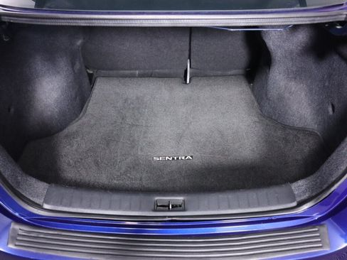 Used 2019 Nissan Sentra SV FWD image 33