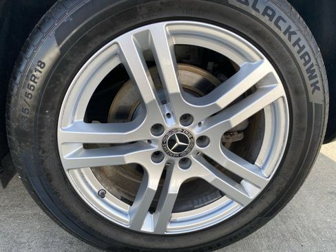 Used 2022 Mercedes-Benz GLB 250 4MATIC image 26