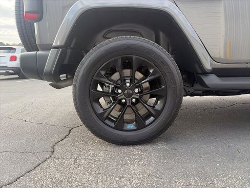 Used 2023 Jeep Wrangler Unlimited Sahara w/ Cold Weather Group image 9