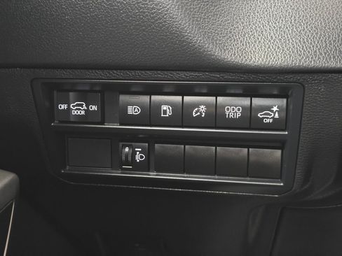 Certified 2026 Toyota Sequoia SR5 AWD/4WD image 23