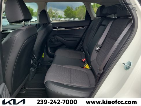 New 2026 Kia Seltos S FWD image 11