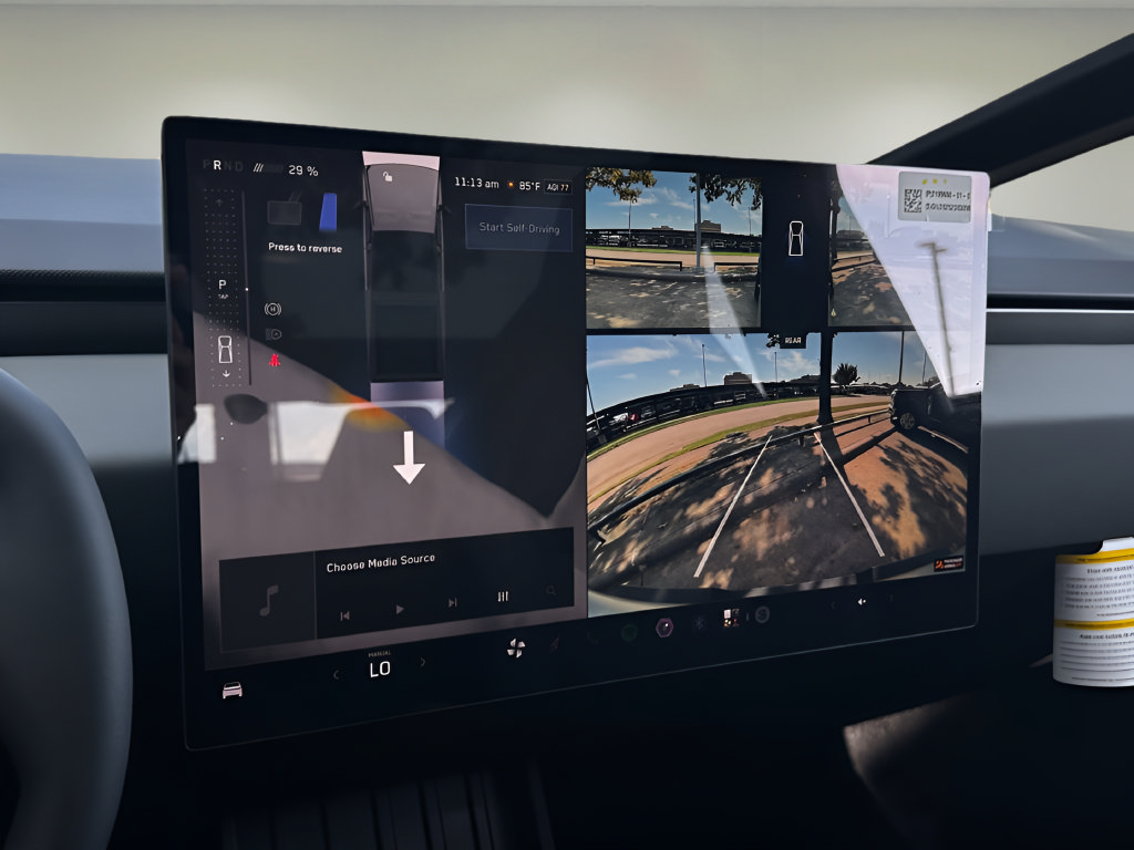 Used 2026 Tesla Cybertruck AWD Crew Cab image 12