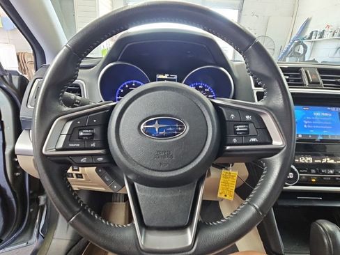 Used 2018 Subaru Outback 2.5i Premium AWD/4WD image 10