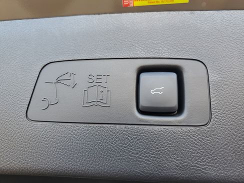 New 2026 Lincoln Corsair Premiere image 30