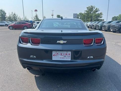 Used 2013 Chevrolet Camaro LT RWD image 9
