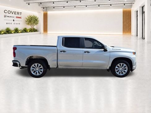 Used 2021 Chevrolet Silverado 1500 Custom RWD image 14