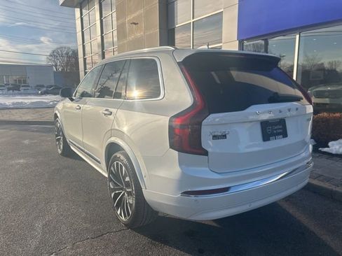 Used 2025 Volvo XC90 B6 Plus image 3