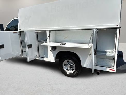 Used 2019 Chevrolet Express 3500 w/ Power Convenience Package RWD image 42