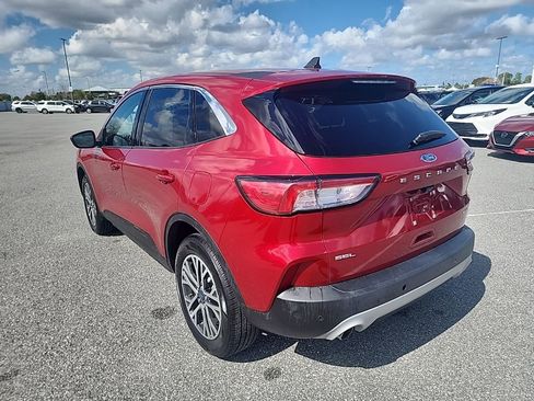 Used 2022 Ford Escape SEL image 8