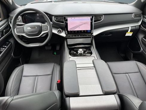 New 2026 Jeep Grand Wagoneer Limited AWD/4WD image 16