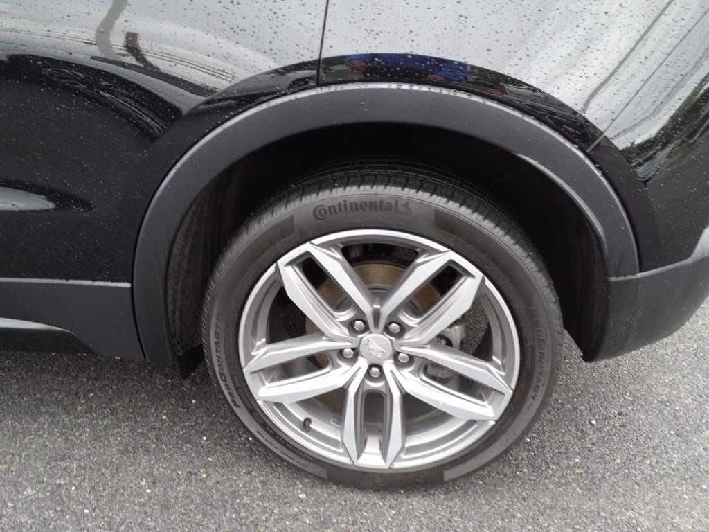 Used 2019 Cadillac XT4 Sport w/ Driver Assist Package AWD/4WD image 7