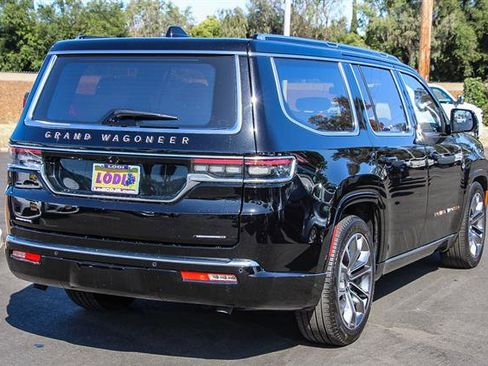 New 2023 Jeep Grand Wagoneer Series III image 4