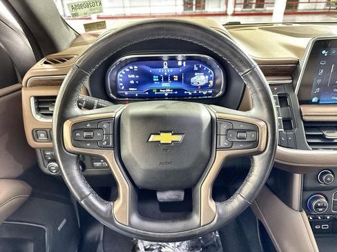 Used 2022 Chevrolet Tahoe High Country image 16