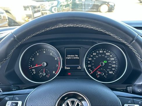 Used 2021 Volkswagen Tiguan SE FWD image 27