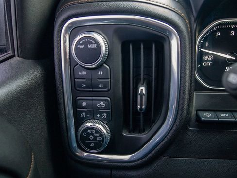 Used 2021 GMC Sierra 1500 AT4 w/ AT4 Premium Package image 23