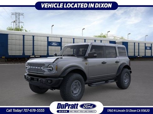 New 2025 Ford Bronco Badlands image 1