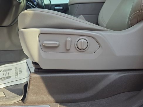 Used 2022 GMC Sierra 1500 SLT w/ SLT Premium Plus Package image 14