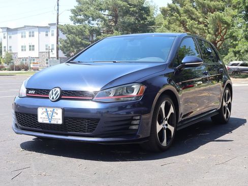 Used 2015 Volkswagen GTI Autobahn w/ Lighting Package (SEL) FWD image 11