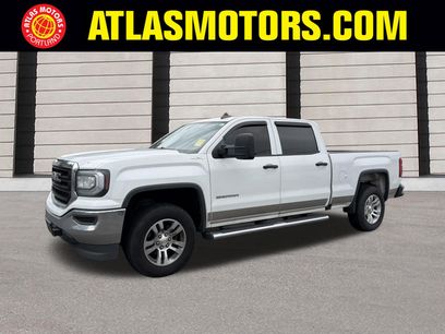Used 2017 GMC Sierra 1500 4x4 Crew Cab w/ Sierra Convenience Package
