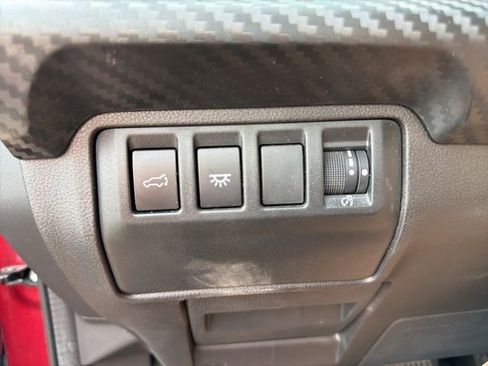 Used 2023 Subaru Ascent Premium w/ Convenience Package image 24