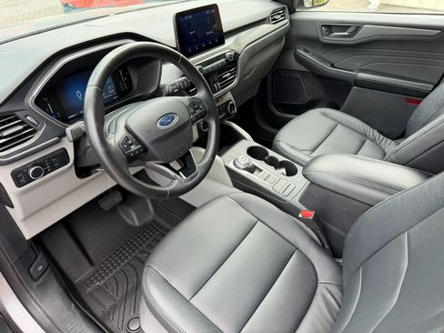 Used 2023 Ford Escape Active FWD image 13