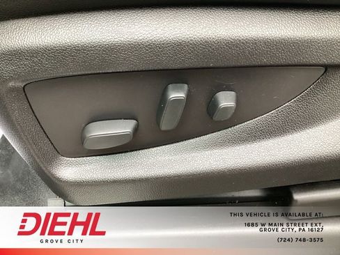 Used 2018 Chevrolet Silverado 1500 High Country image 24