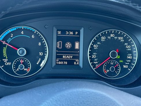 Used 2013 Volkswagen Jetta SEL image 27