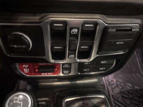 Used 2020 Jeep Gladiator Rubicon image 19