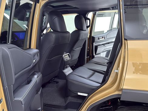 New 2026 Toyota Land Cruiser Base image 15