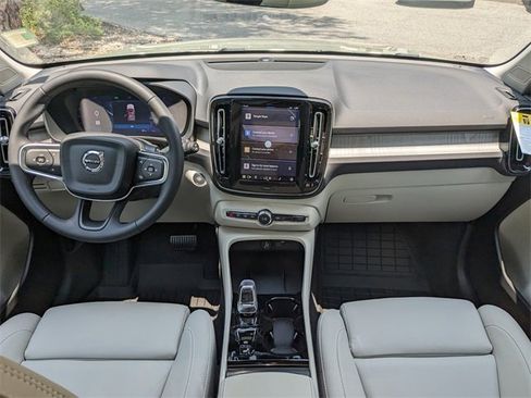 New 2025 Volvo XC40 B5 Plus w/ Protection Package Premier image 16