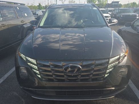 Used 2022 Hyundai Tucson Limited FWD image 2