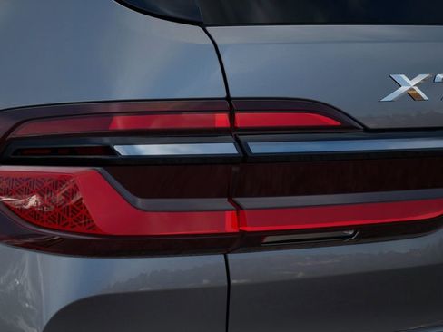 New 2026 BMW X7 xDrive40i w/ Premium Package AWD/4WD image 38