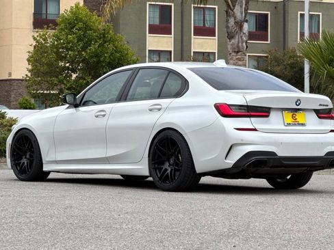 Used 2020 BMW M340i RWD image 5