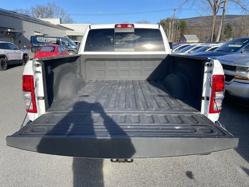 Used 2024 RAM 3500 Tradesman w/ Chrome Appearance Group image 22