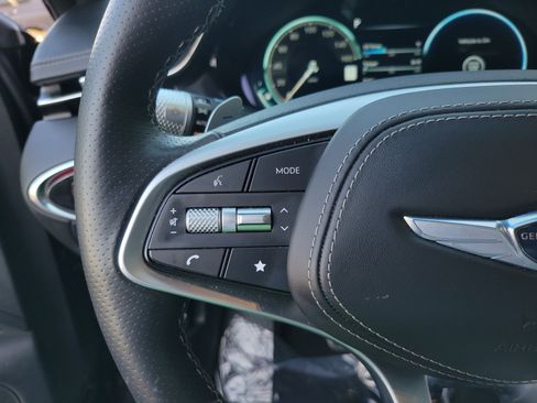 Used 2024 Genesis GV70 2.5T w/ Sport Prestige Package image 30