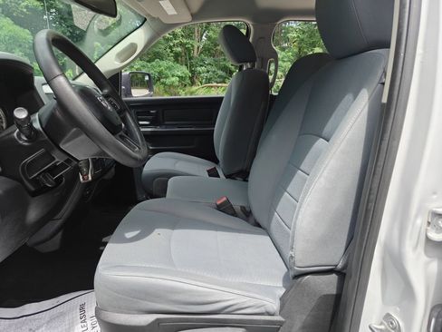 Used 2018 RAM 1500 Express AWD/4WD image 19