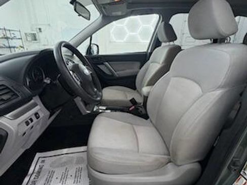 Used 2014 Subaru Forester 2.5i Premium w/ All-Weather Package image 13