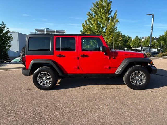 Used 2018 Jeep Wrangler Unlimited Rubicon AWD/4WD image 11