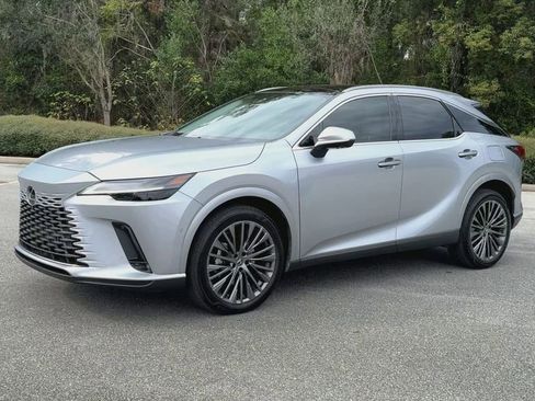 Used 2025 Lexus RX 450h AWD w/ Luxury Package image 4