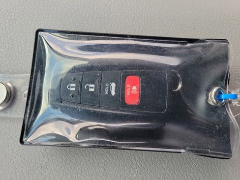 Used 2021 Toyota Camry SE w/ Convenience Package image 34