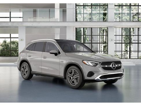 New 2026 Mercedes-Benz GLC 300 4MATIC image 11