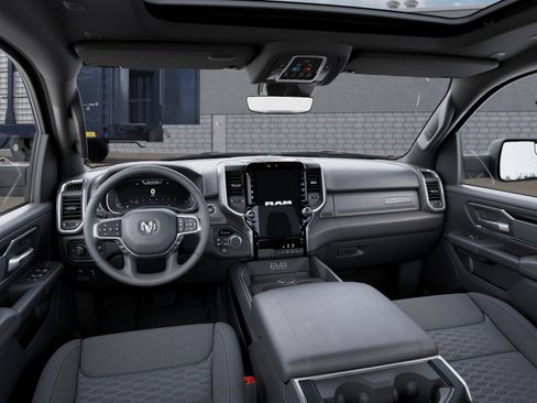 New 2026 RAM 1500 Big Horn AWD/4WD image 4